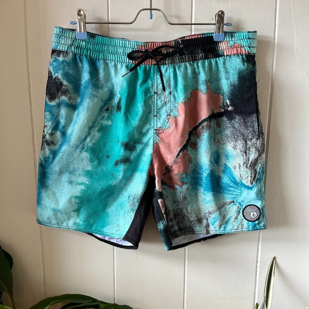 Volcom Iconic Dye Swim Trunks Men's Size Medium